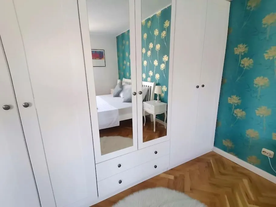 Lulu 90 M2 Apartment In Center Of Split