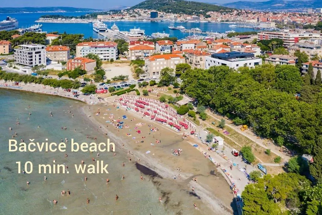 Lulu 90 M2 Apartment In Center Of Split