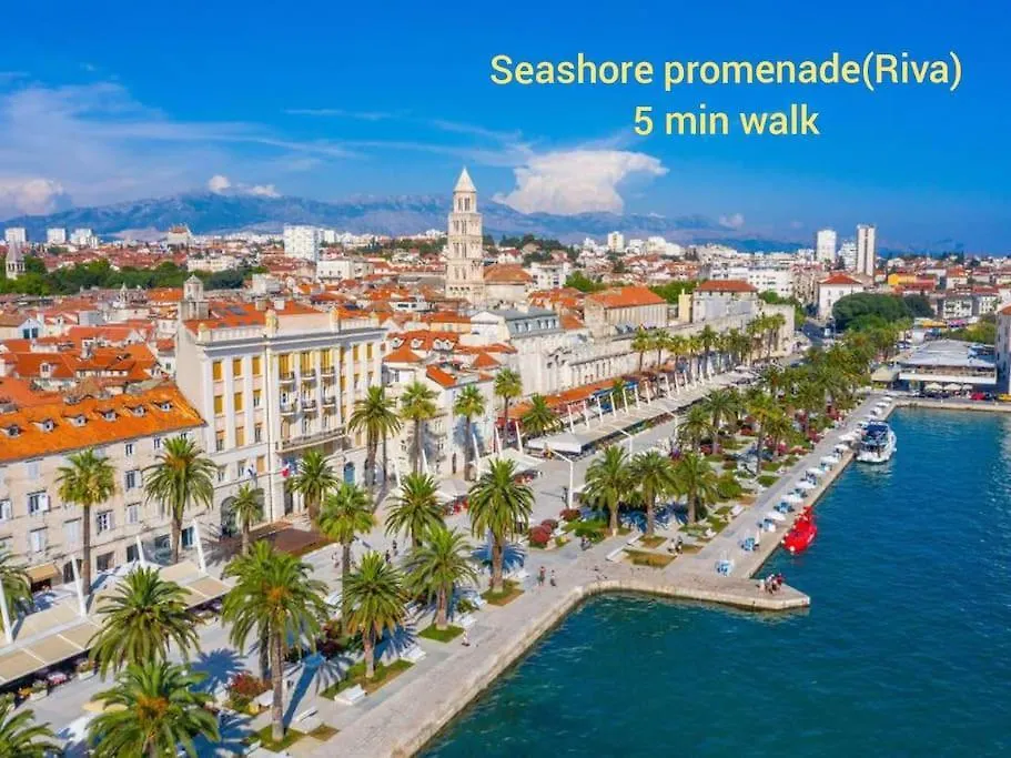 Lulu 90 M2 Apartment In Center Of Split Croácia
