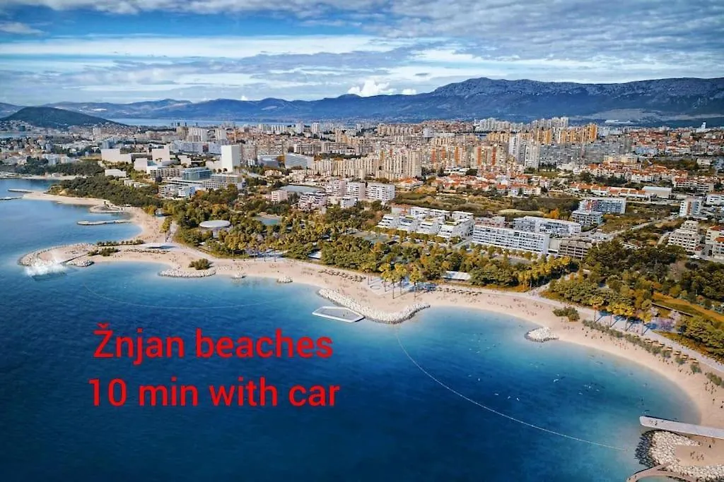 Lulu 90 M2 Apartment In Center Of Split Croatia