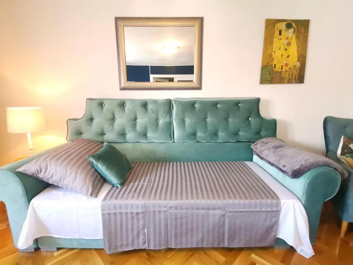 Lulu 90 M2 Apartment In Center Of Split